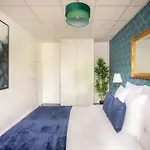 Cozy Apartment - Champs Elysees - Grande Armee