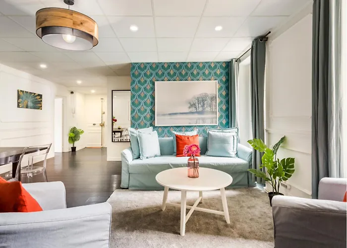 Cosy 3 bedrooms Apartment - Champs Elysees